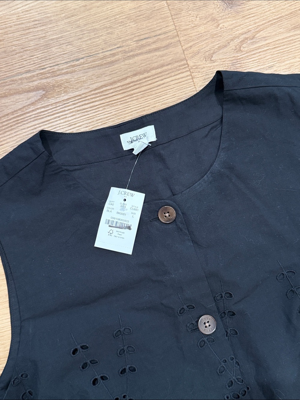J Crew Factory Eyelet button-front shell - Picture 6 of 6